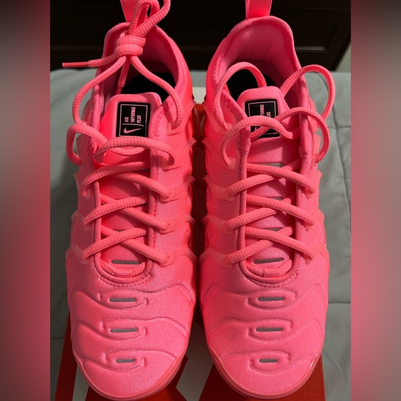 AIR VAPORMAX PLUS  / SUNSET PULSE, BLACK GREST URCEN COUGNER SOLER PLA.SE/NOR - Picture 8 of 9